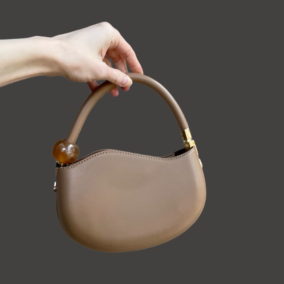 MELLIE BIANCO Tan Beige Faux Leather Marbled Pearl Crossbody Jennie Bag Handbag - Picture 5 of 15